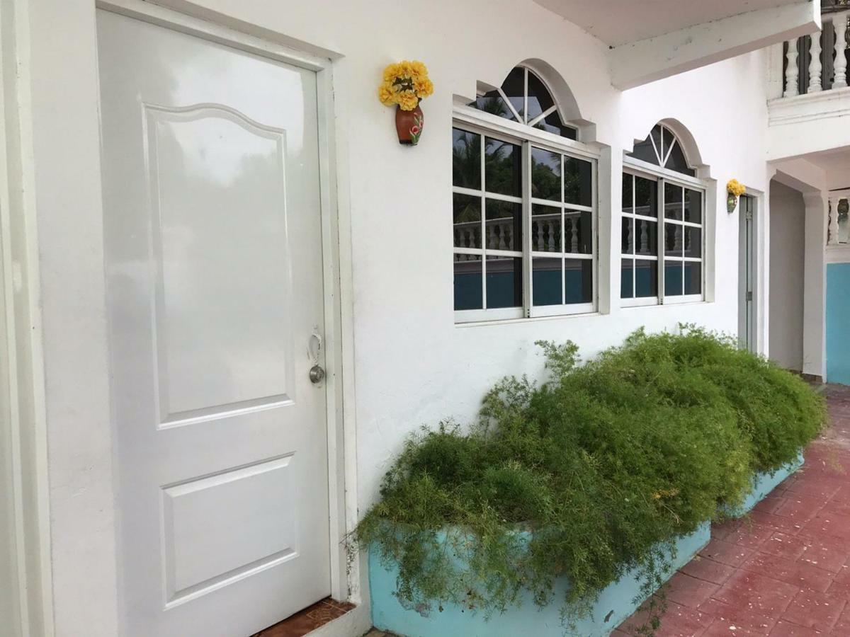 Hotel Napoles Barahona 외부 사진