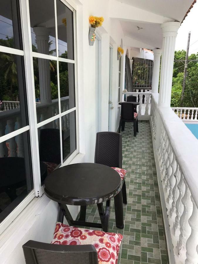 Hotel Napoles Barahona 외부 사진
